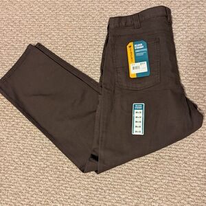 Men's Carhartt Relaxed Straight Pants - 38 x 32 - NWT
